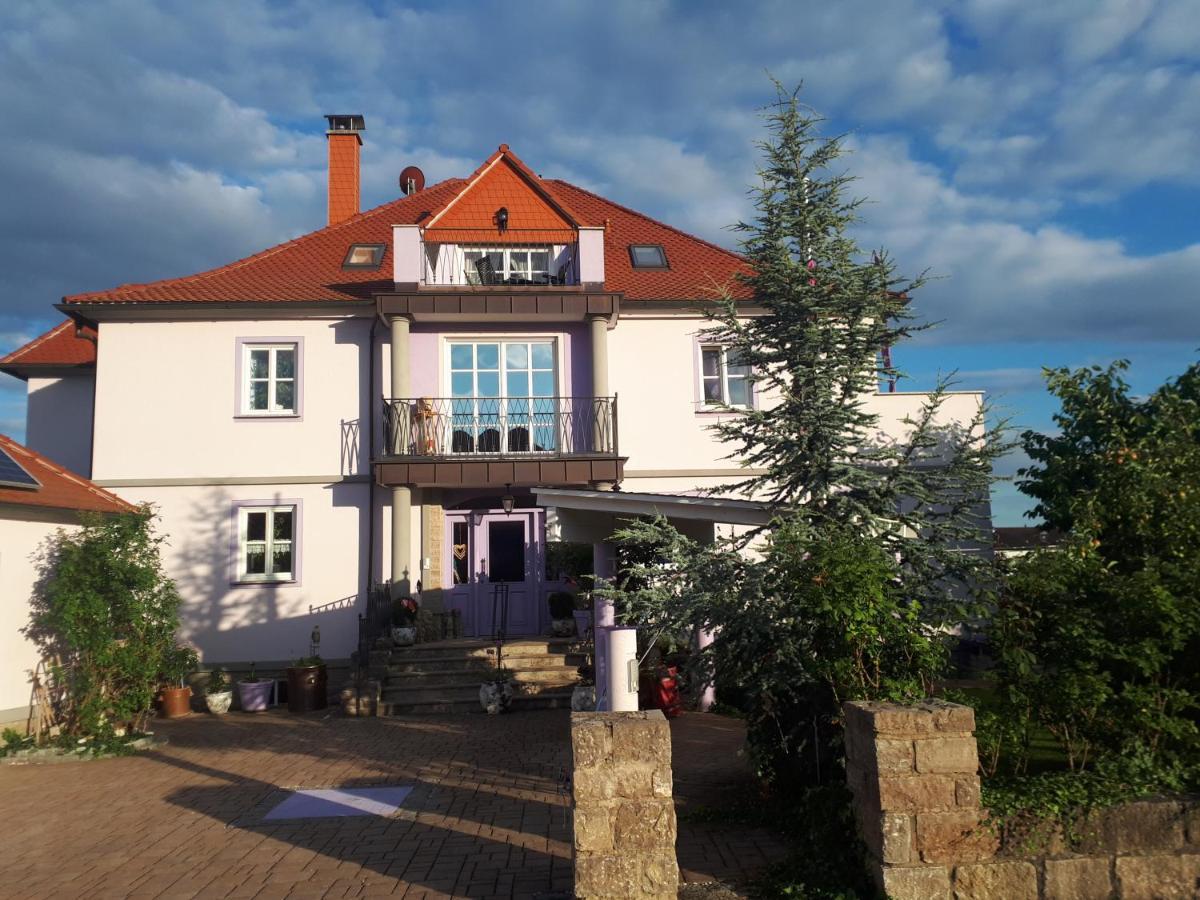 Villa Lila Sommerach Exterior foto