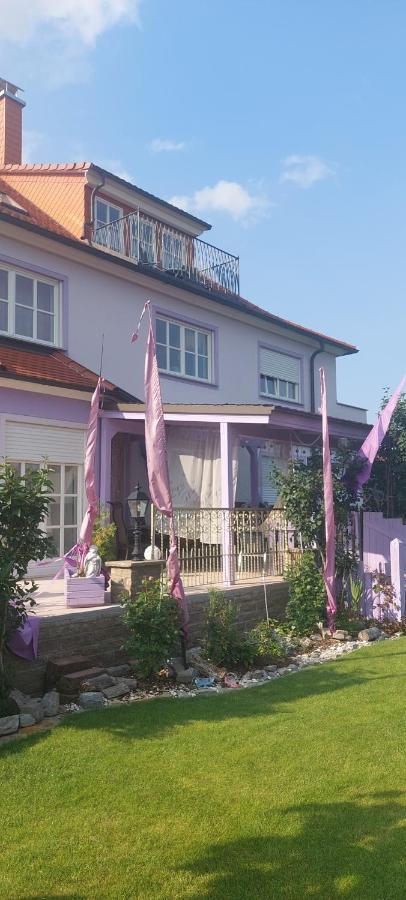 Villa Lila Sommerach Exterior foto
